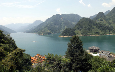 韦金勇:三峡旅游红似火.长江景色美如画.三峡人家清江画廊三峡大坝三游洞五日游(下)