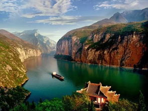 a1至尊优品 武汉 宜昌 长江三峡 丰都鬼城 重庆双飞5日游 至尊五星黄金邮轮,代言长江高端旅游