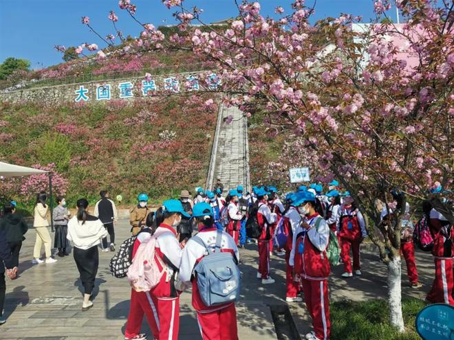 创纪录!宜昌三峡大坝一季度接待游客45万人,比2019年同期增长7.27%