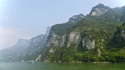 国庆预售-重庆-宜昌长江三峡单程2日/往返3日顺道游 万州登船 三峡旅游船票线路推荐【携程玩乐】