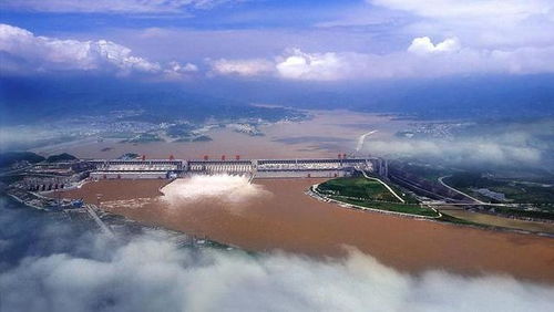 三峡大坝拦江数十年,斥资2500亿遭专家集体反对,如今回本了吗
