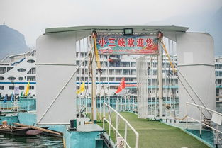 醉美三峡旅行季,赏巫山红叶,和第一场雪来一次美丽的邂逅