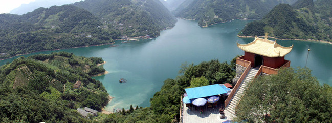 韦金勇:三峡旅游红似火.长江景色美如画.三峡人家清江画廊三峡大坝三游洞五日游(下)
